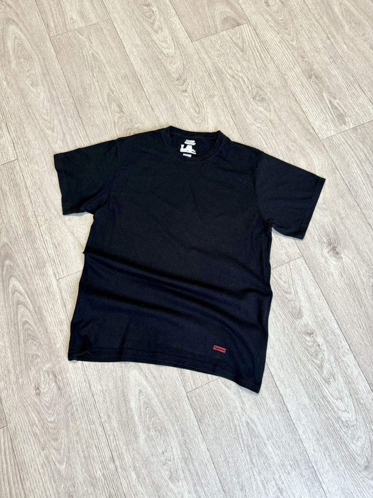 Hanes × Supreme 🔷Supreme x Hanes T-shirt🔷 Size US S / EU 44-46 / 1 - 1 Thumbnail