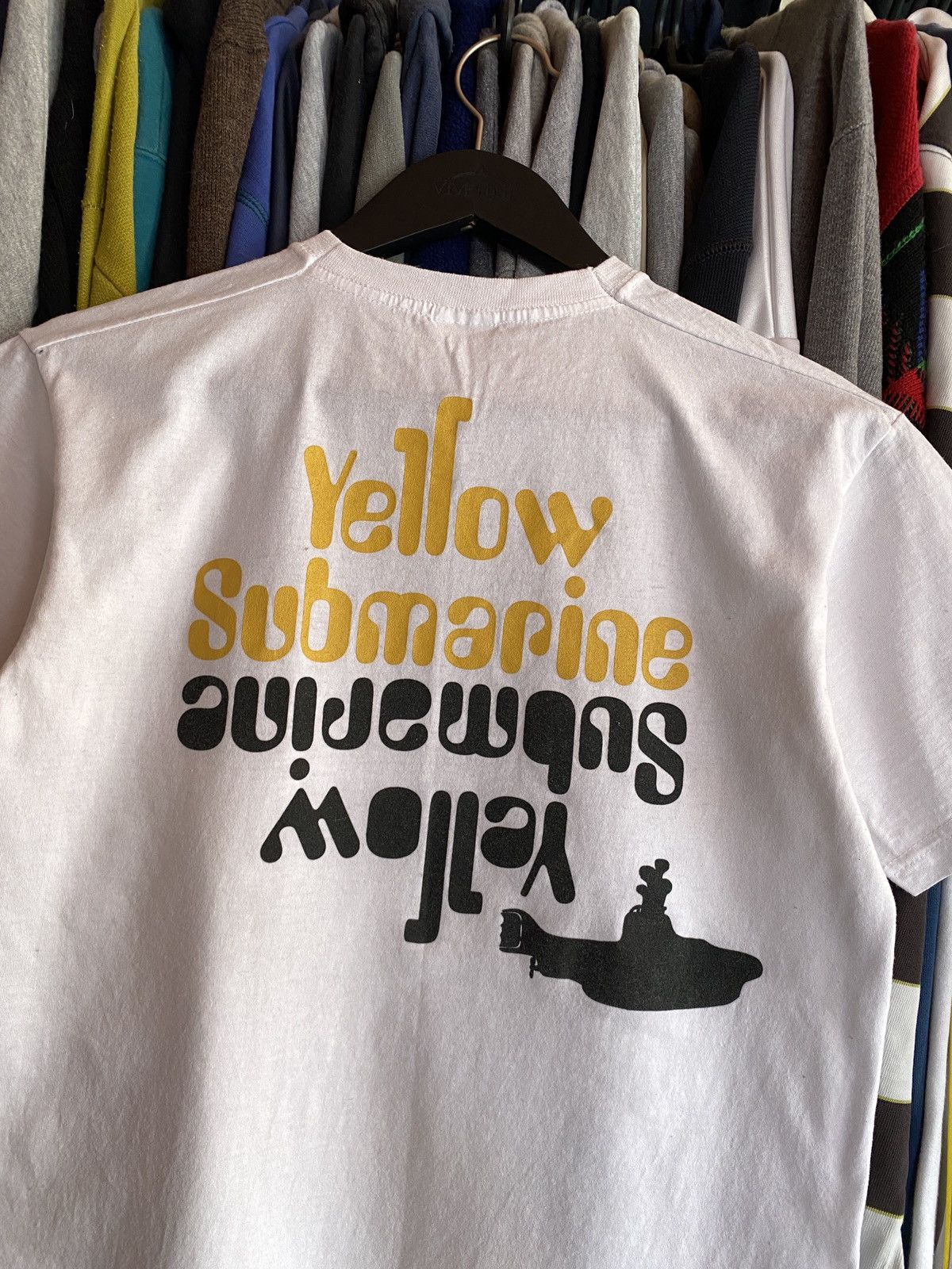 Band Tees VINTAGE THE BEATLES YELLOW SUBMARINE T-SHIRT Size US S / EU 44-46 / 1 - 4 Thumbnail