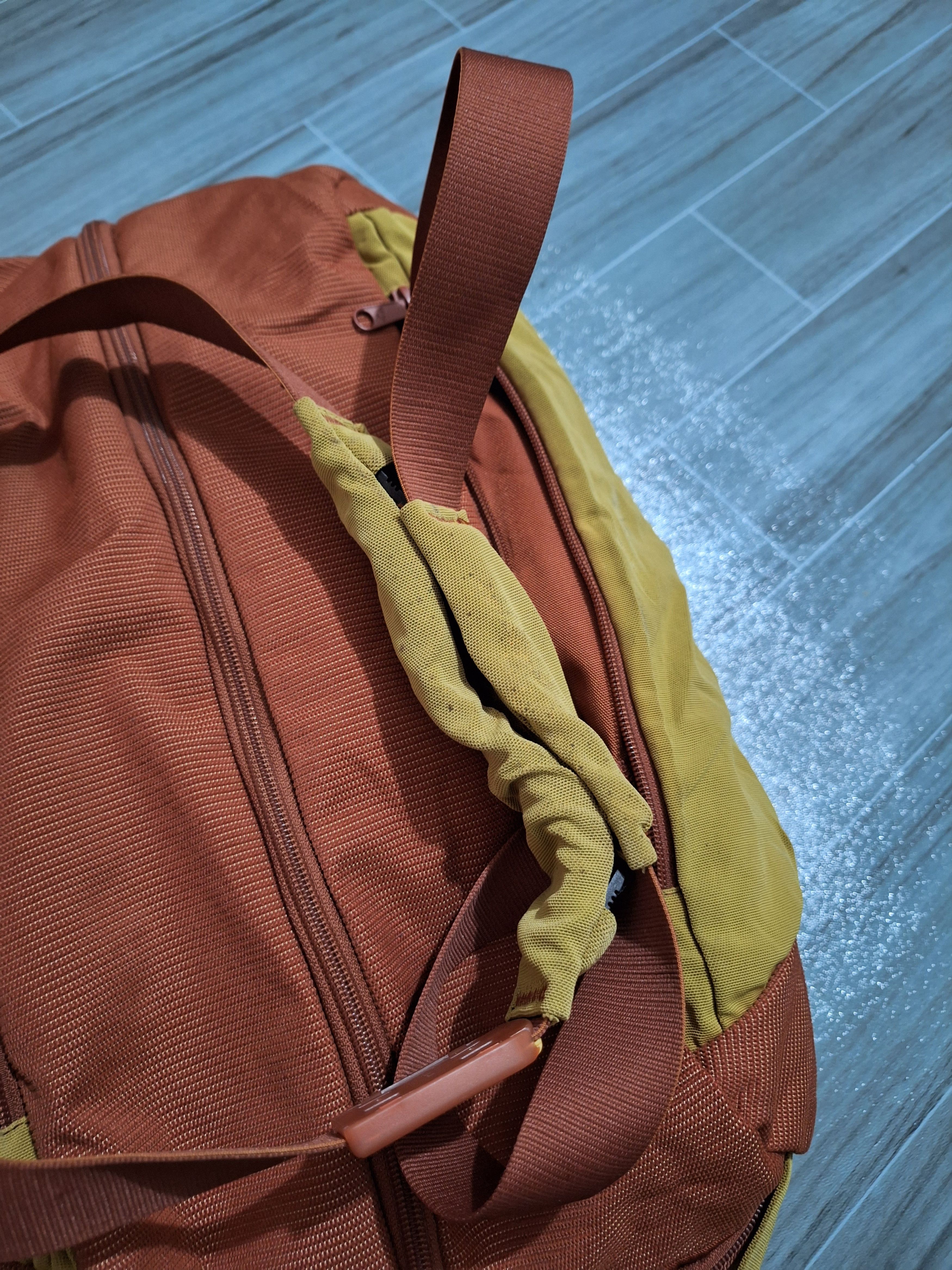 Mandarina Duck MANDARINA DUCK - 90's -Archive -3-Way Convertible Duffle Bag Size ONE SIZE - 4 Thumbnail