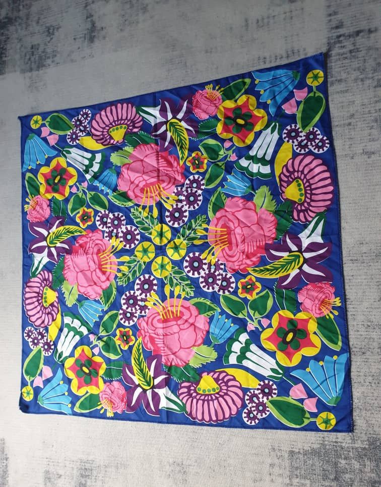Japanese Brand Lush flower multicolour scarves Size ONE SIZE - 4 Thumbnail