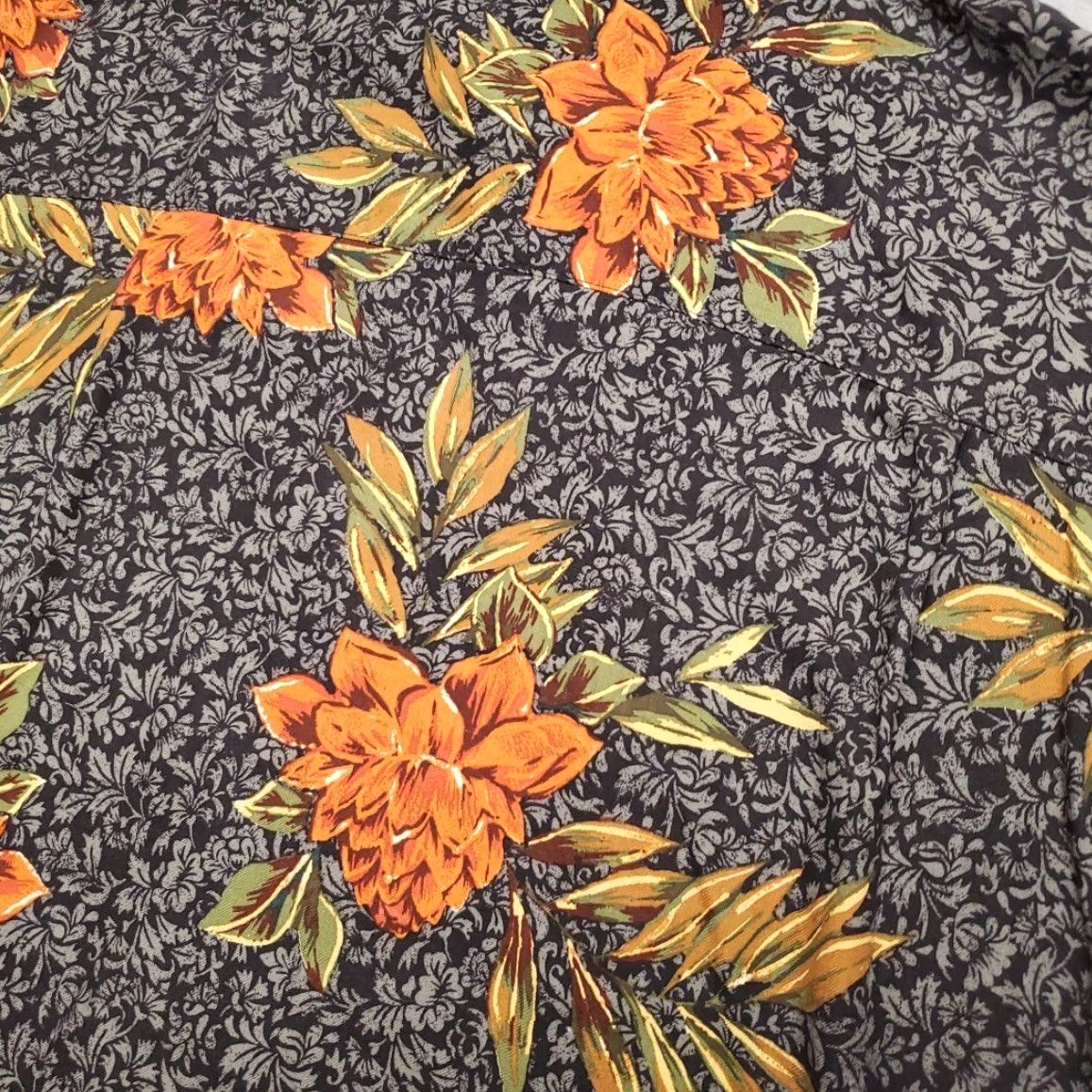 Vintage VINTAGE Island Shores Hawaiian Shirt Mens L Black Floral 100% Silk Camp Loop Collar Button-Up Short Sleeve Casual Mens Size US L / EU 52-54 / 3 - 7 Thumbnail
