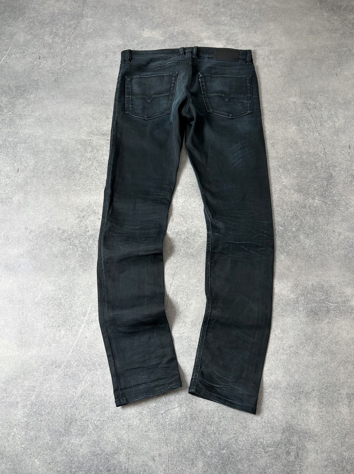 Diesel Black Gold Diesel Waxed Black jeans mens Tepphar-X slim-carrot size 32 Size US 32 / EU 48 - 1 Thumbnail