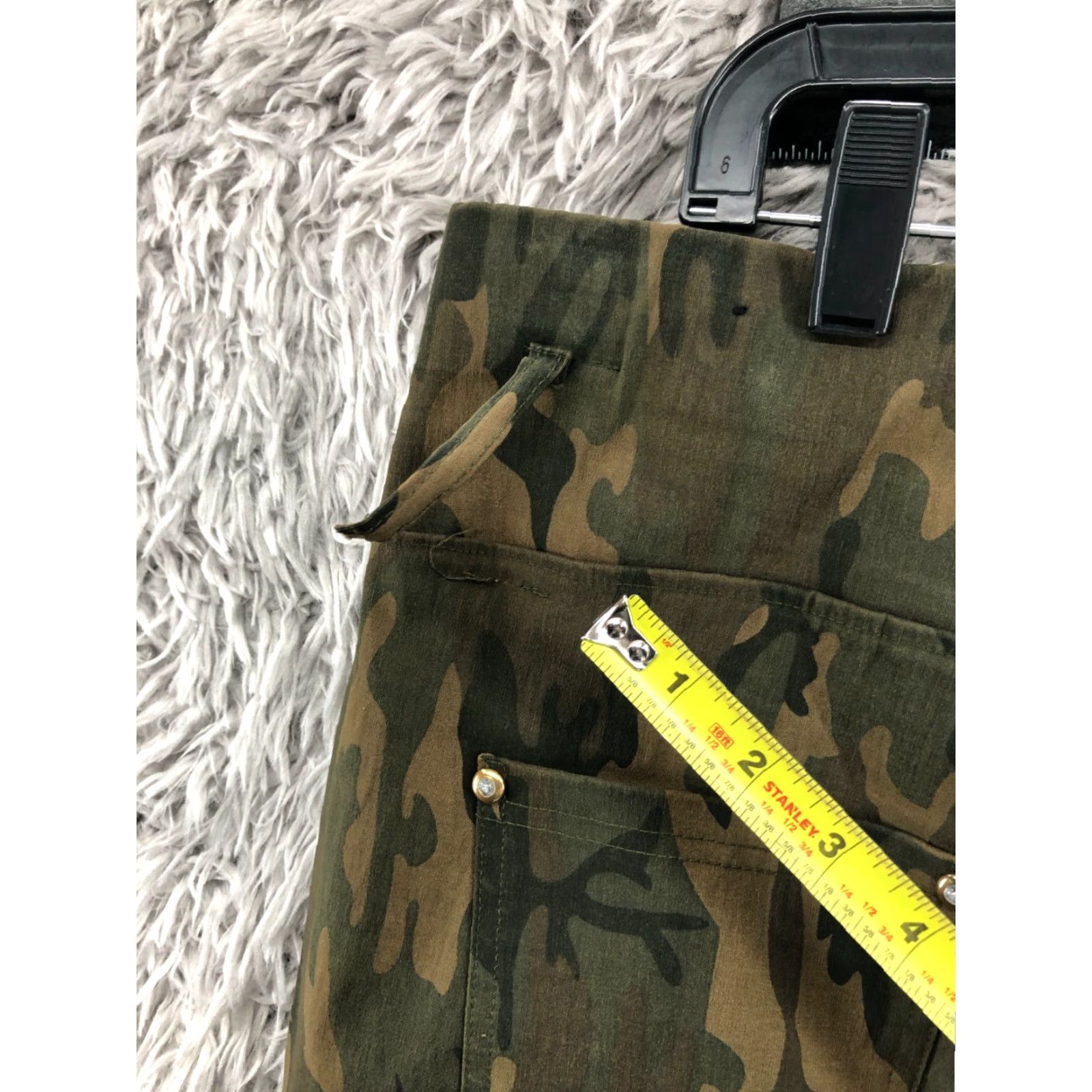 THRILLS VINTAGE_thrill camouflage skinny ankle pants 3X Womens Flaw Size 40" / US 18 - 6 Thumbnail