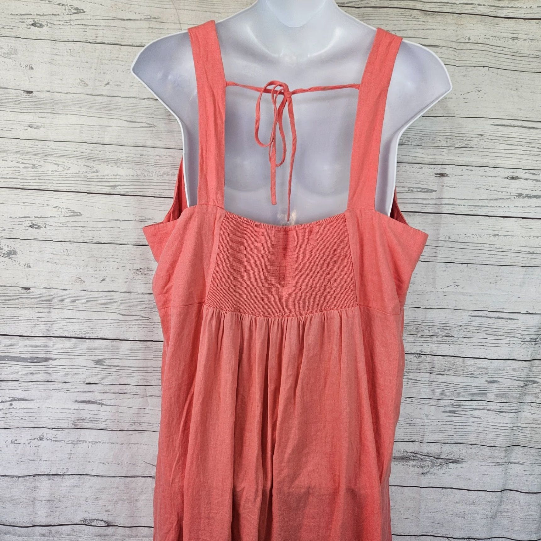 Old Navy Old Navy Dress Womens Sz 4X Solid Pink Tie Back Linen Blend Smocked V-Neck Size XXL / US 16-18 / IT 52-54 - 4 Thumbnail