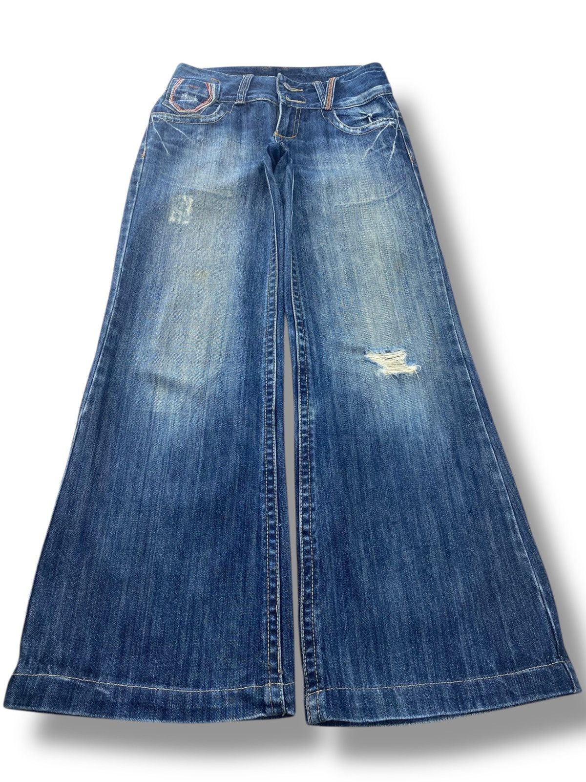 Japanese Brand Japanese Brand Faded Wash Ripped Style Boot Cut Jeans Size US 28 / EU 44 - 1 Thumbnail