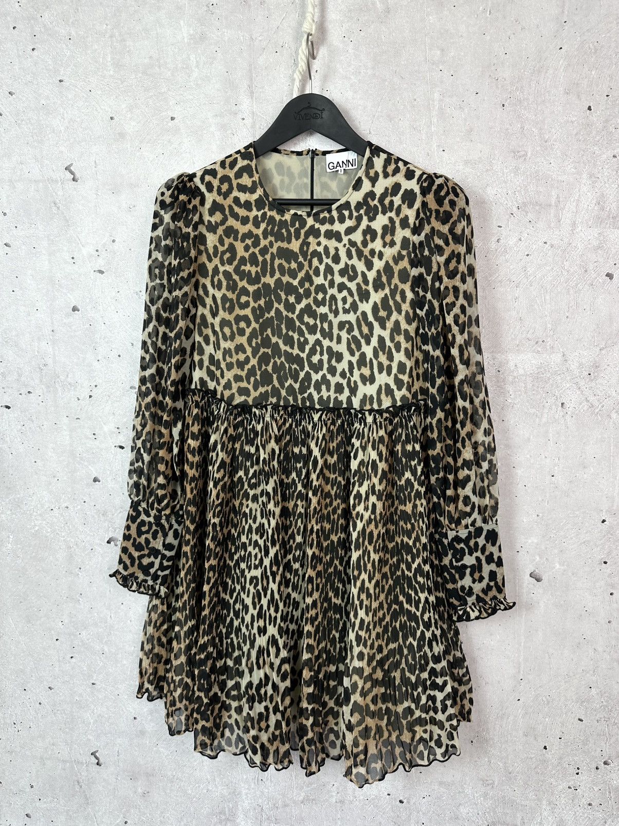 Ganni Ganni Leopard Midi Pleated Long Sleeve Dress Size XS / US 0-2 / IT 36-38 - 1 Thumbnail