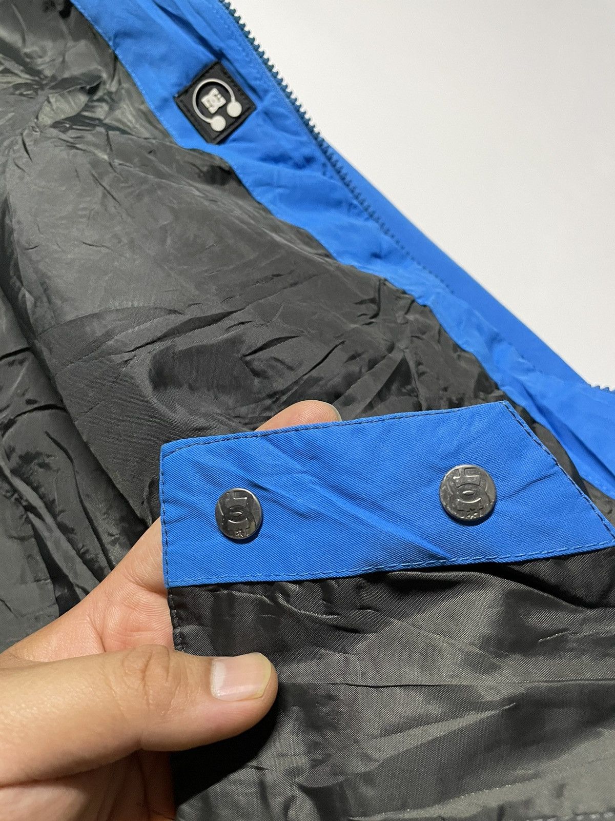 DC DC Outdoor 5000mm waterproof gropcore Windbreaker Jaket Size US L / EU 52-54 / 3 - 7 Thumbnail