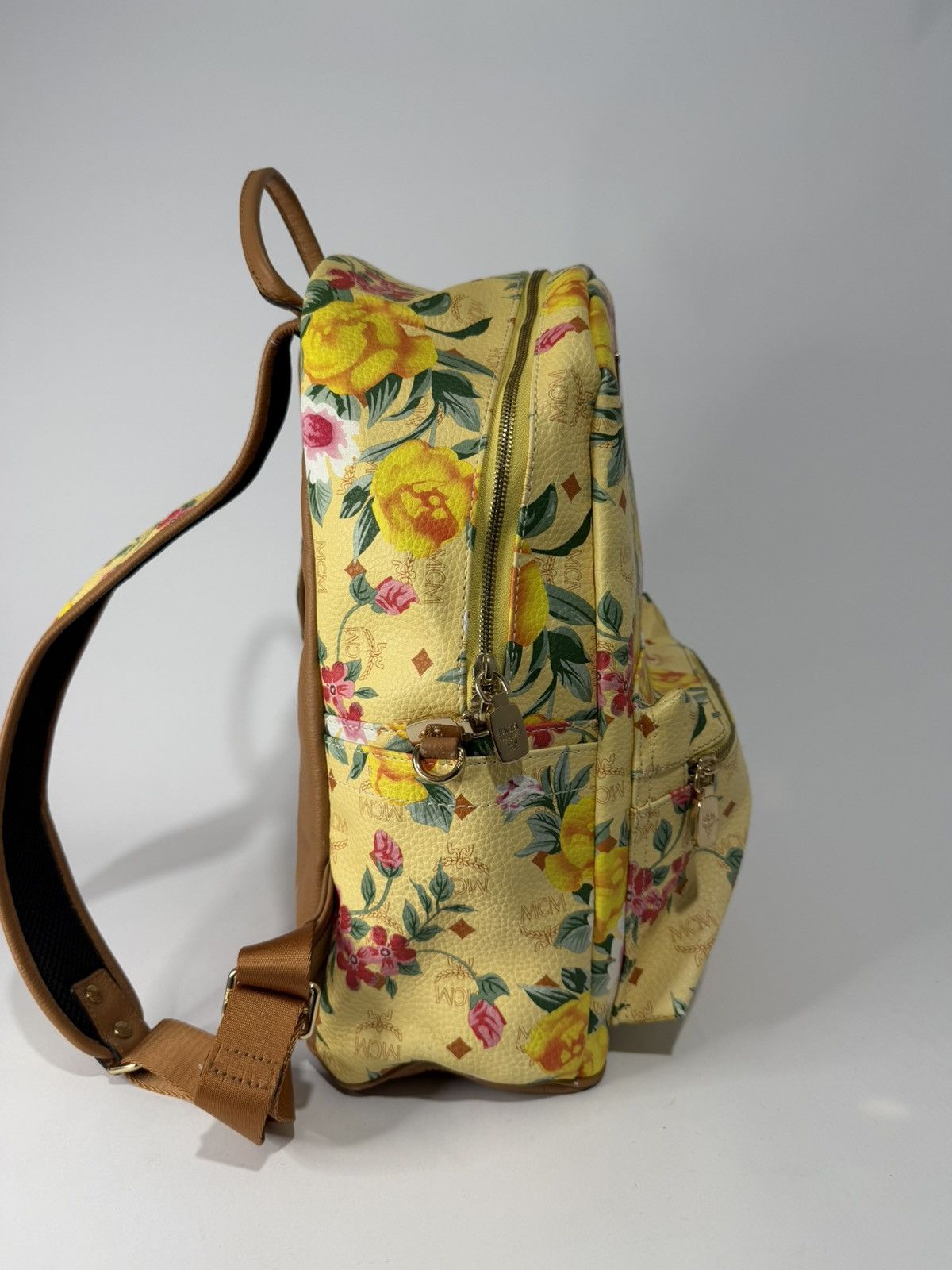 MCM MCM Floral Print Backpack – Limited (MCM x Phenomenon) Size ONE SIZE - 4 Thumbnail