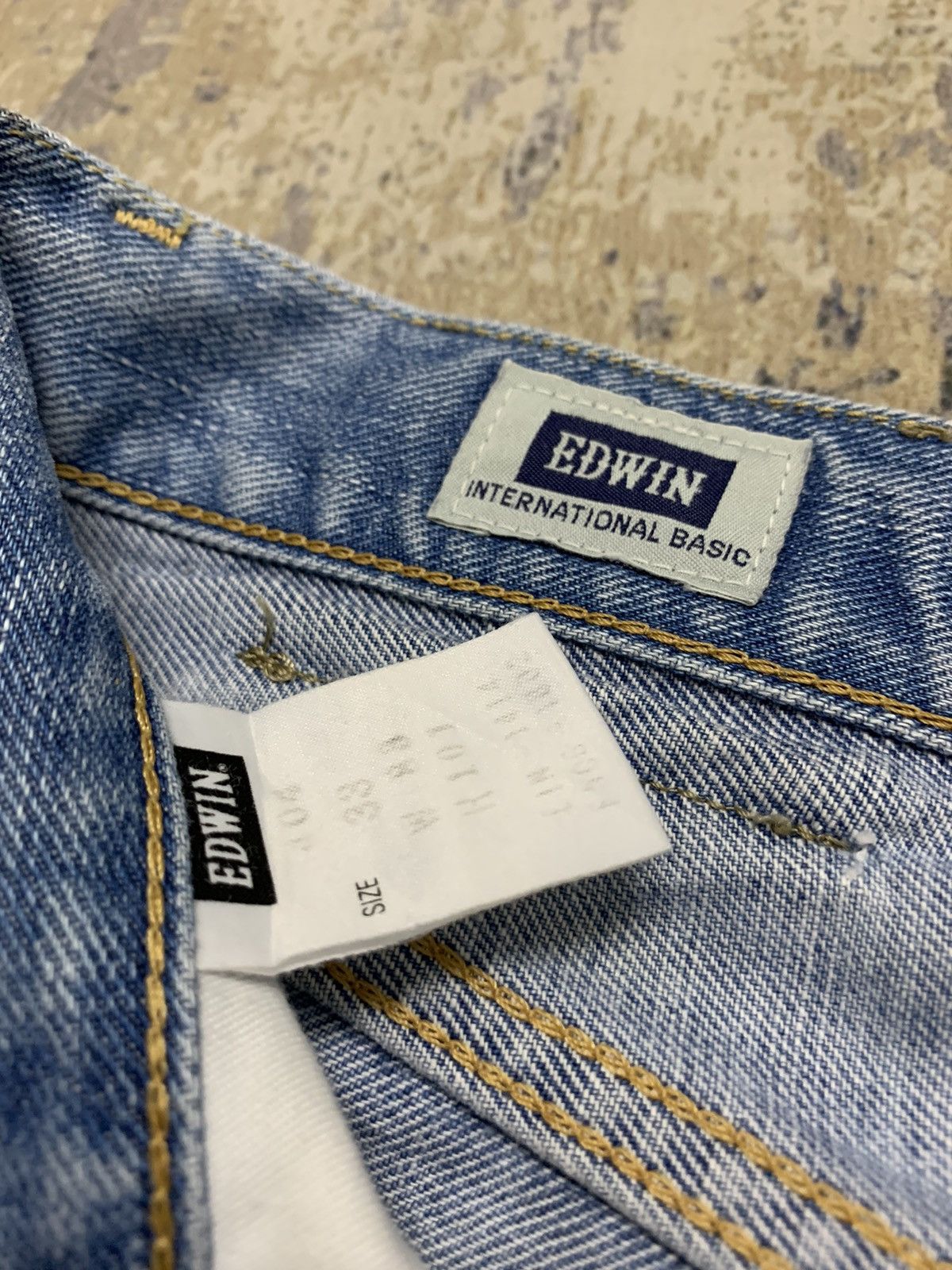 Japanese Brand Vintage Edwin Blue Wash Baggy Style Jeans 33x31.5 Size US 33 - 14 Thumbnail