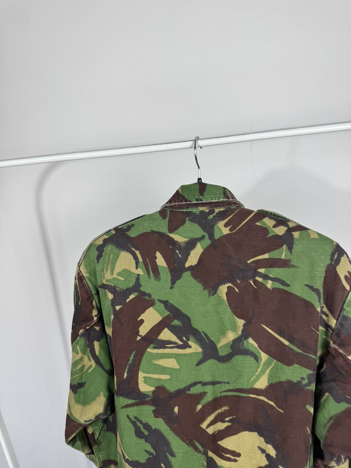 Other Vintage British Army DPM Camo Combat Smock Military Jacket Size US L / EU 52-54 / 3 - 18 Thumbnail