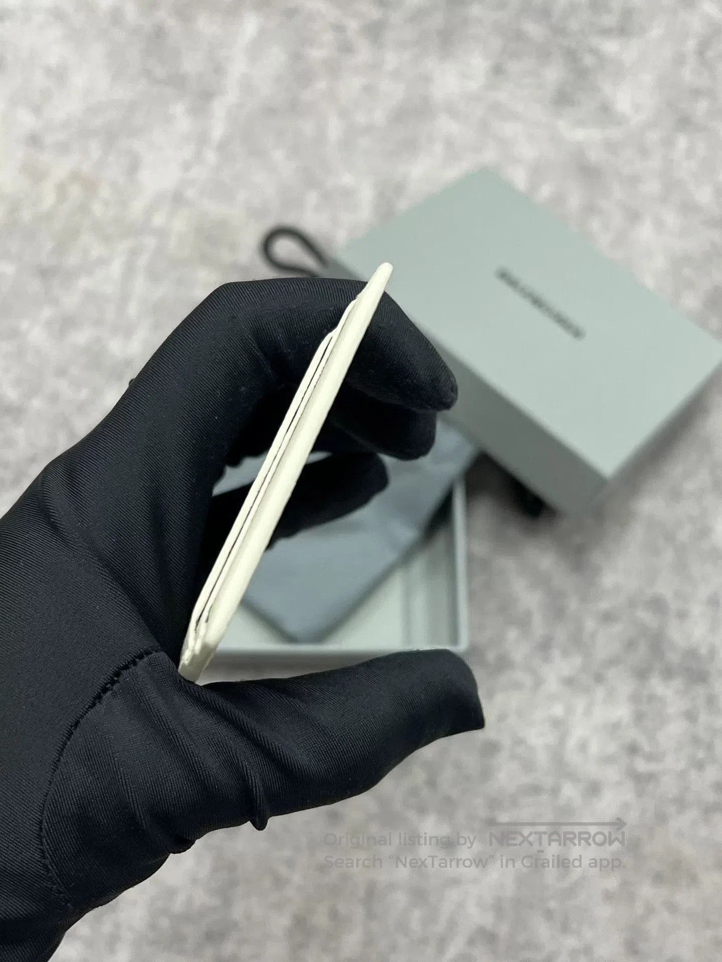 Balenciaga balenciaga blurred logo card holder. Size ONE SIZE - 5 Thumbnail