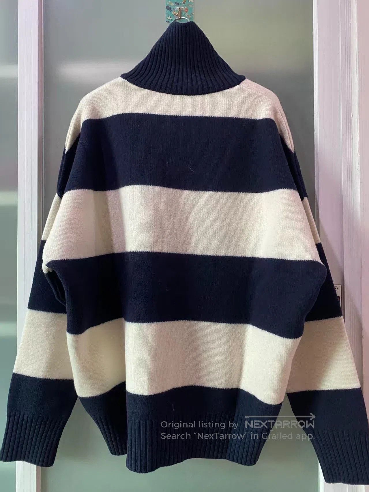 AMI Ami Paris Heart Logo Wool Sweater. Size US L / EU 52-54 / 3 - 2 Thumbnail