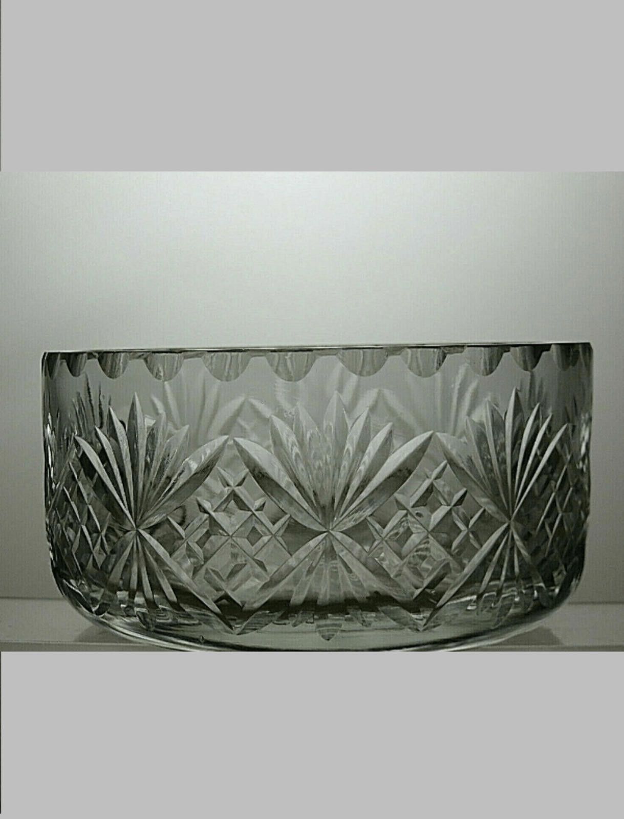 The Unbranded Brand Cut Glass Lead Crystal Salad Serving Bowl 3" Size ONE SIZE - 1 Thumbnail