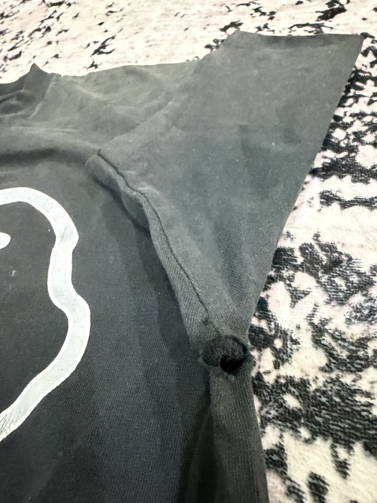 Bape Vintage Bape Tshirt Size US M / EU 48-50 / 2 - 7 Thumbnail