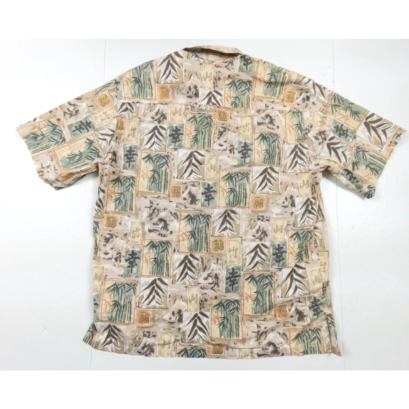 Tori Richard Tori Richard Shirt Men Large Beige Hawaiian Button Up Short Sleeve Stretch Casual All Seasons 90s? Size US L / EU 52-54 / 3 - 5 Thumbnail