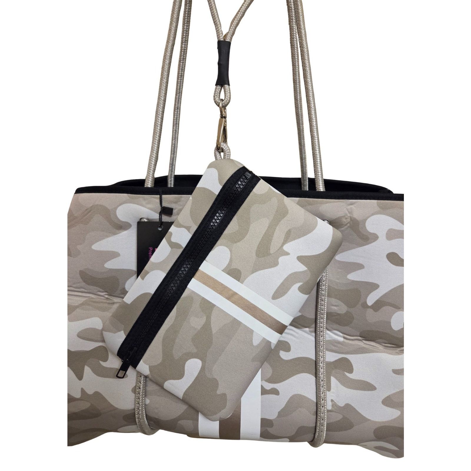 Nordstrom Haute Shore Camo Neoprene Tote w/ Wallet – NWT Size ONE SIZE - 3 Thumbnail