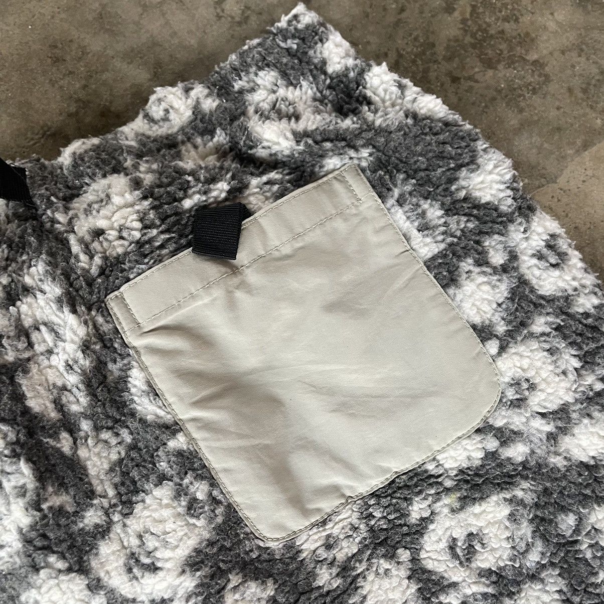 Japanese Brand × go slow caravan 🔥🔥🇯🇵Go Slow Caravan Nice Sherpa Fleece Outdoor Shorts Pants Size US 30 / EU 46 - 4 Thumbnail