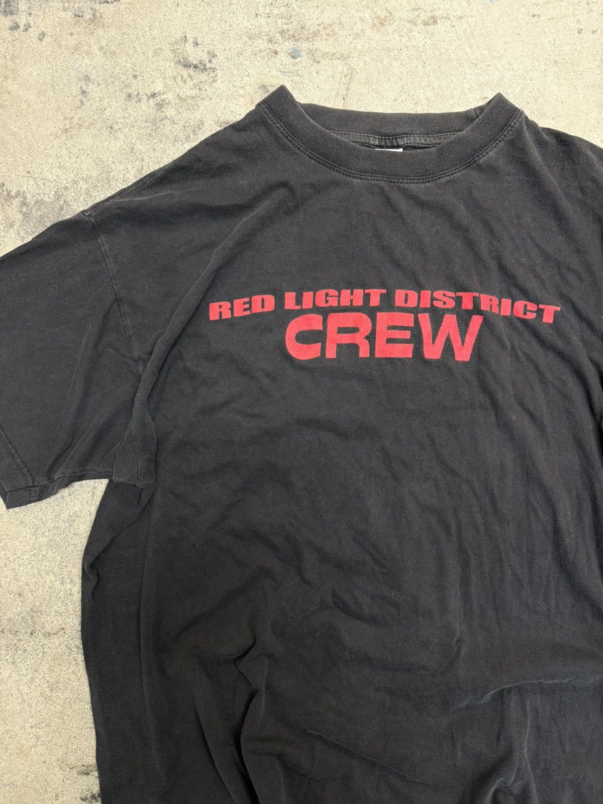 Vintage Vintage Red Light District Tee Size US XL / EU 56 / 4 - 3 Thumbnail