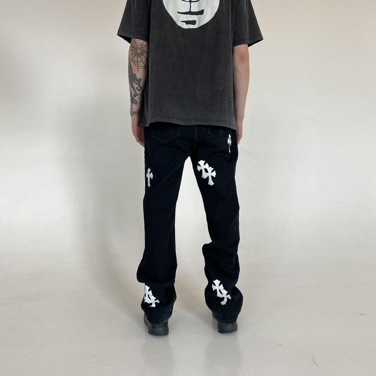 Levi's × Vintage Levi's "Chrome Hearts" custom white patched denim Size US 34 / EU 50 - 4 Thumbnail