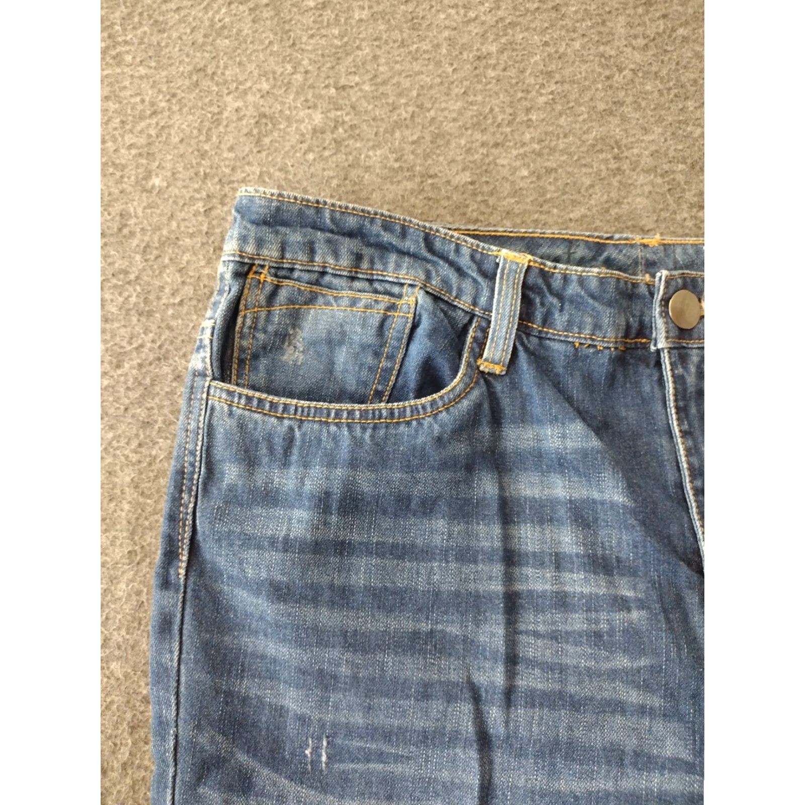 Denime Unbranded Women's Jeans 100% Cotton Denim Size 14 Blue Dark Wash 34W 24Inseam 90s Distressed Relaxed Straight Button Closure Size 36" / US 14 / IT 50 - 7 Thumbnail