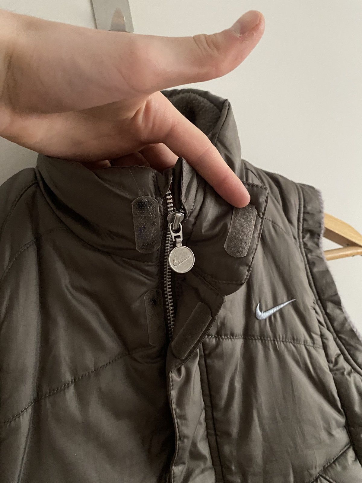 Nike Vintage 00’s Hype Y2K Nike Brown Puffer Vest Size XS / US 0-2 / IT 36-38 - 6 Thumbnail