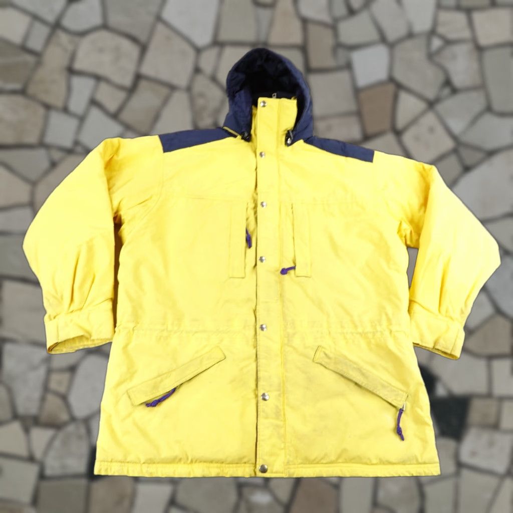 Vintage VINTAGE L.L. Bean Jacket Mens XL Yellow Nylon Rain Coat 90s Insulated Puffer Hooded Water Resistant Windproof Full Zip Size US XL / EU 56 / 4 - 1 Thumbnail