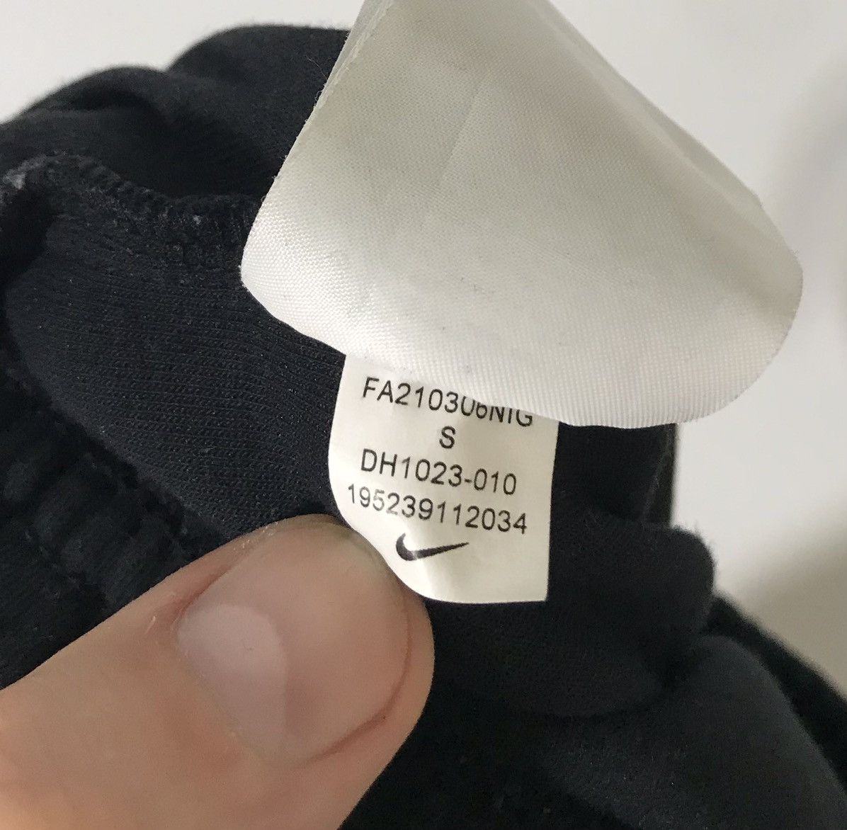 Nike Nike NSW Big Swoosh Tech Fleece Mens Sz S Black Size US 30 / EU 46 - 8 Thumbnail