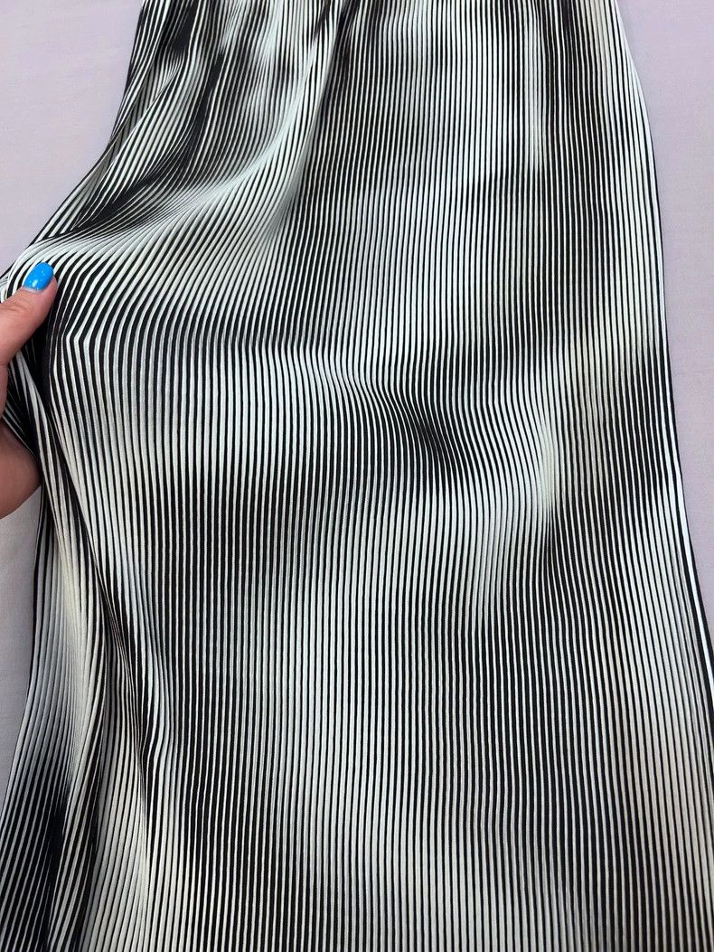 Issey Miyake issey miyake size:S Radio-controlled skirt Size 42" / US 20 - 2 Thumbnail