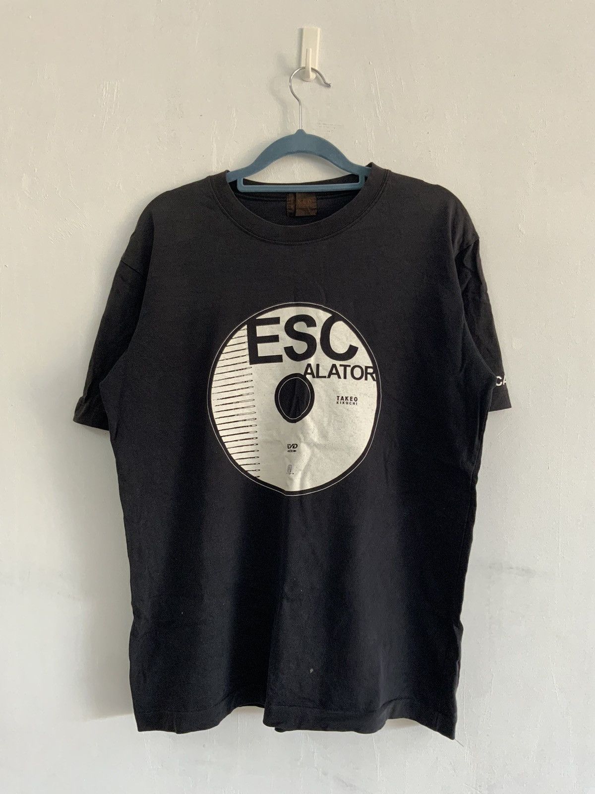 Japanese Brand Vintage Takeo Kikuchi Fade Escalator DVD Tee Size US M / EU 48-50 / 2 - 1 Thumbnail