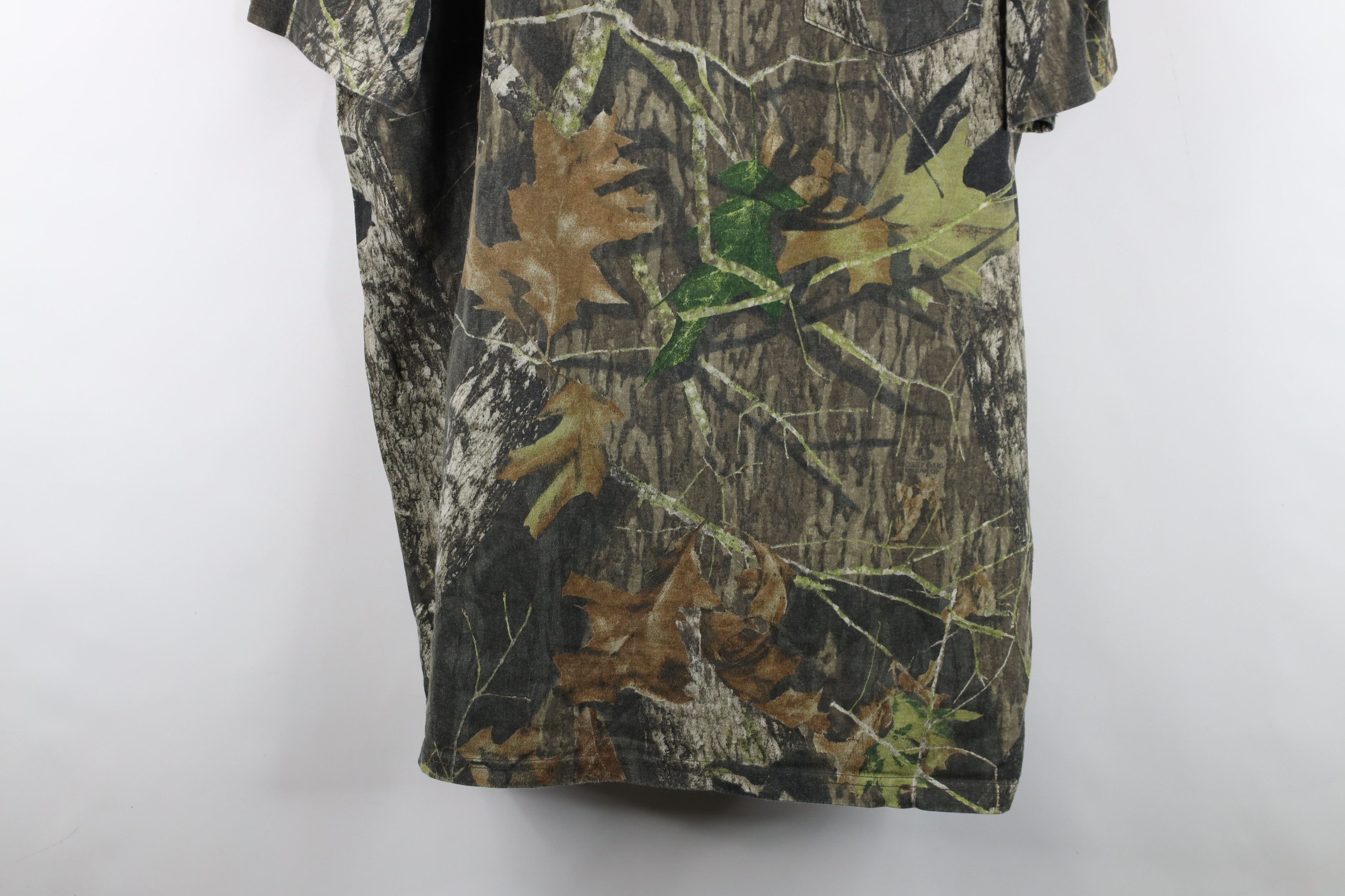 Mossy Oaks Vintage 90s Mossy Oak Camouflage Short Sleeve Pocket T-Shirt Size US XXL / EU 58 / 5 - 3 Thumbnail