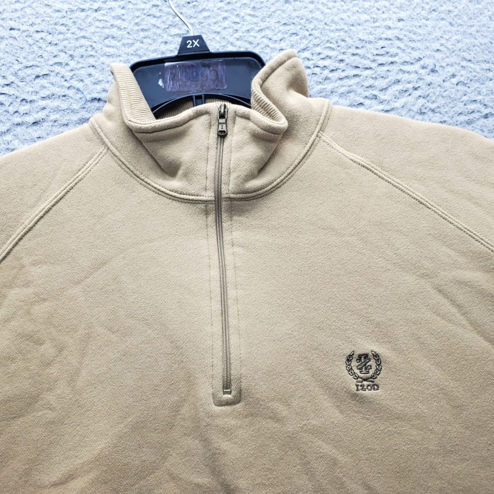Izod IZOD Sweatshirt Mens XL Brown Embroidered Logo Raglan Sleeve 1/4 Zip Mock Neck High Neck Zip Pullover Shirt Mens XL Brown Logo Raglan Sleeve 1/4 Zip Size US XL / EU 56 / 4 - 7 Thumbnail