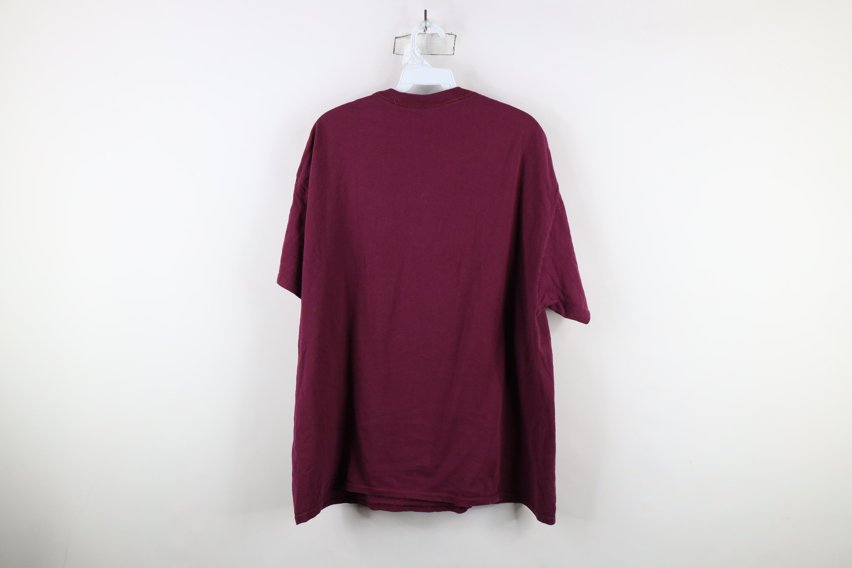 Vintage Vintage Y2K Spell Out Elvis Presley Graceland T-Shirt Maroon Size US XL / EU 56 / 4 - 8 Thumbnail