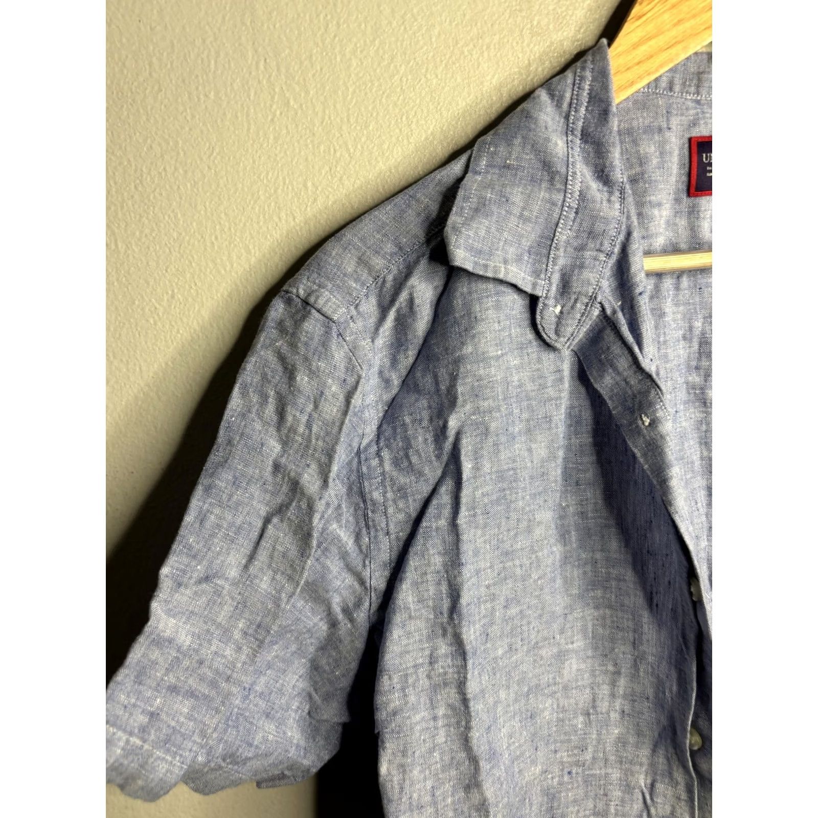 UNTUCKit UNTUCKit Shirt Mens L Blue Linen Short Sleeve Button Slim Fit Casual Size US L / EU 52-54 / 3 - 2 Thumbnail