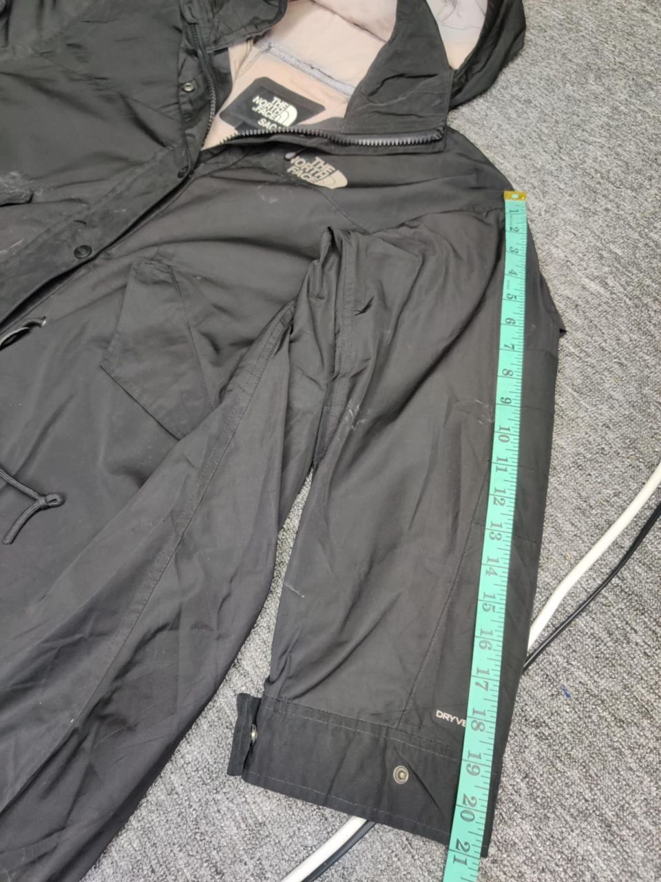 Sacai × The North Face The North Face x Sacai 2017 F/W Fishtail Parkas Jacket Size US M / EU 48-50 / 2 - 25 Thumbnail