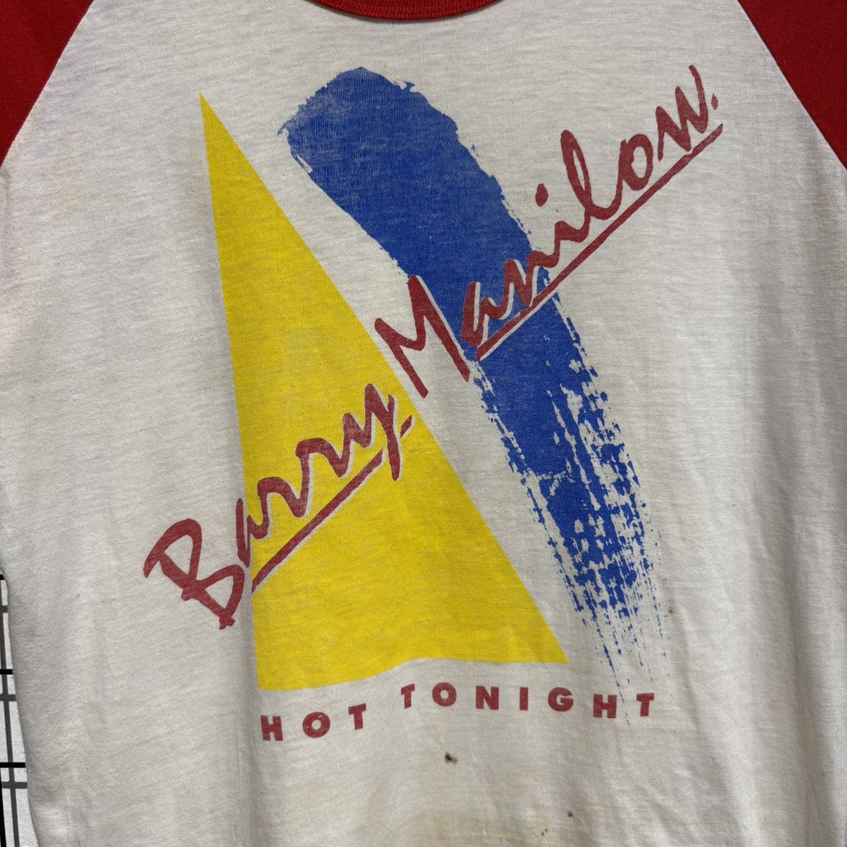 Other Vintage Barry Manilow 1983 Hot Tonight Tour Raglan T Shirt Size US M / EU 48-50 / 2 - 3 Thumbnail