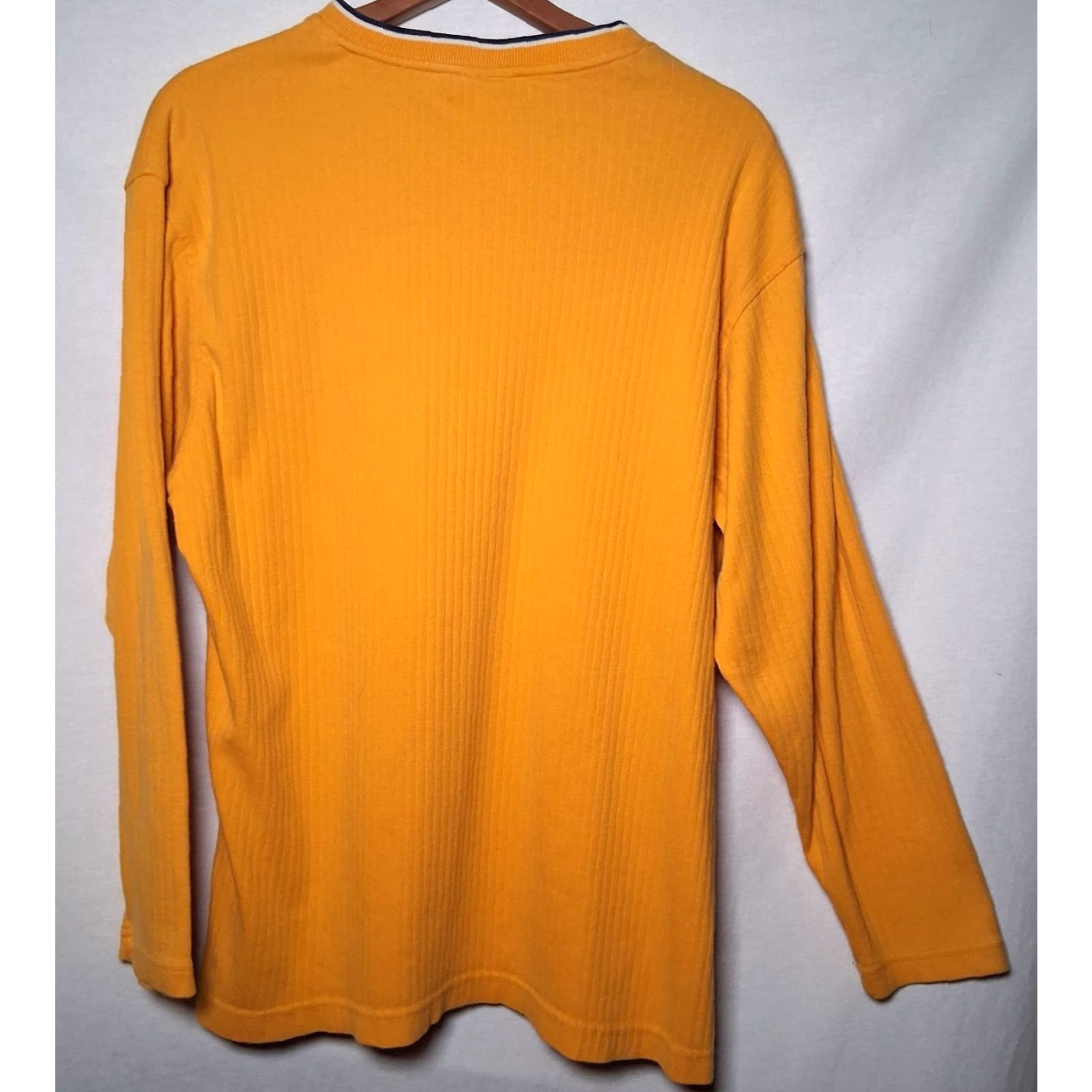 Tommy Hilfiger VINTAGE Tommy Hilfiger Tommy Jeans Shirt Mens L Ribbed Knit Gold Long Sleeve V Neck Size US L / EU 52-54 / 3 - 3 Thumbnail