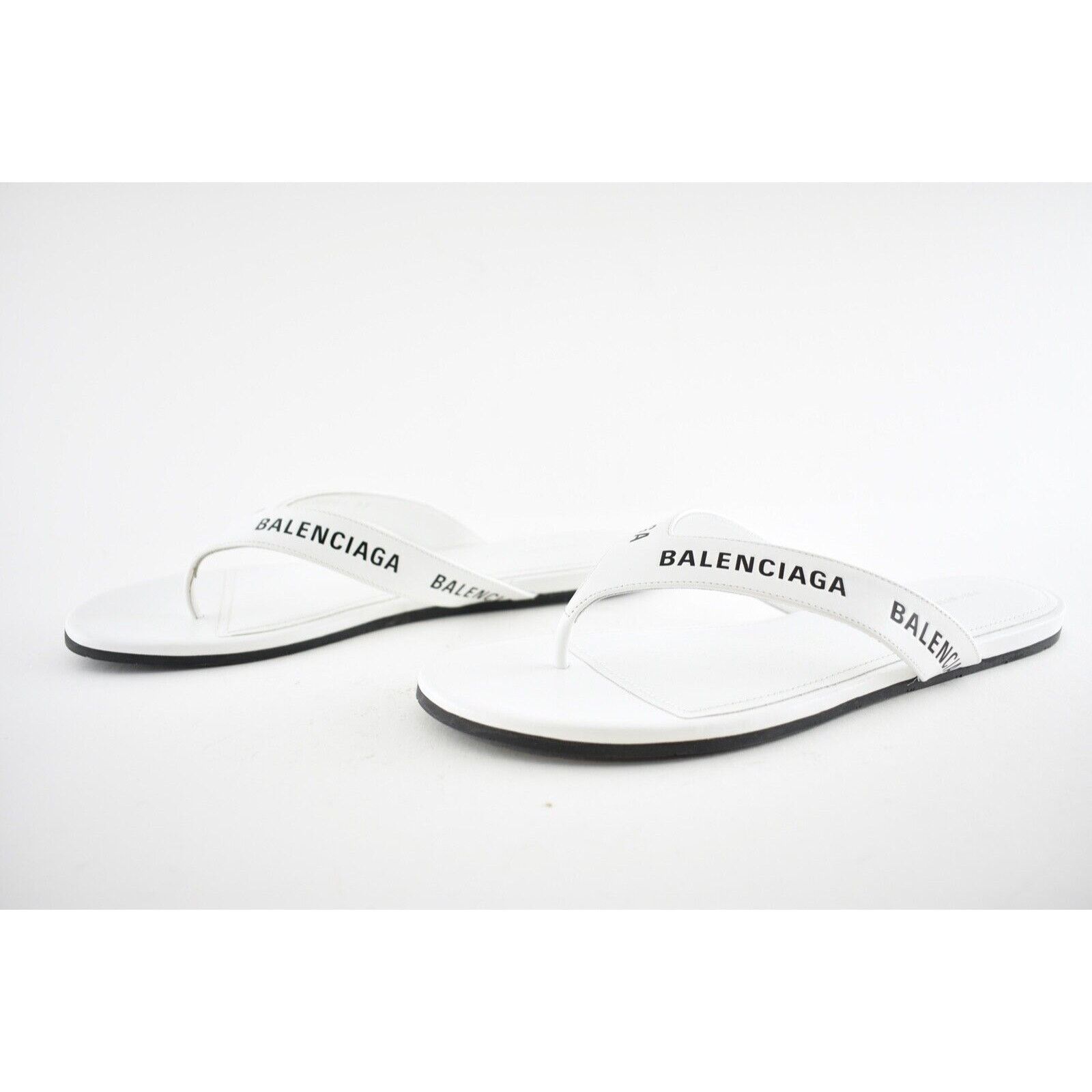 Balenciaga Balenciaga White Black Leather Logo Thong Slide Slip Sandal Size US 7.5 / IT 37.5 - 7 Thumbnail
