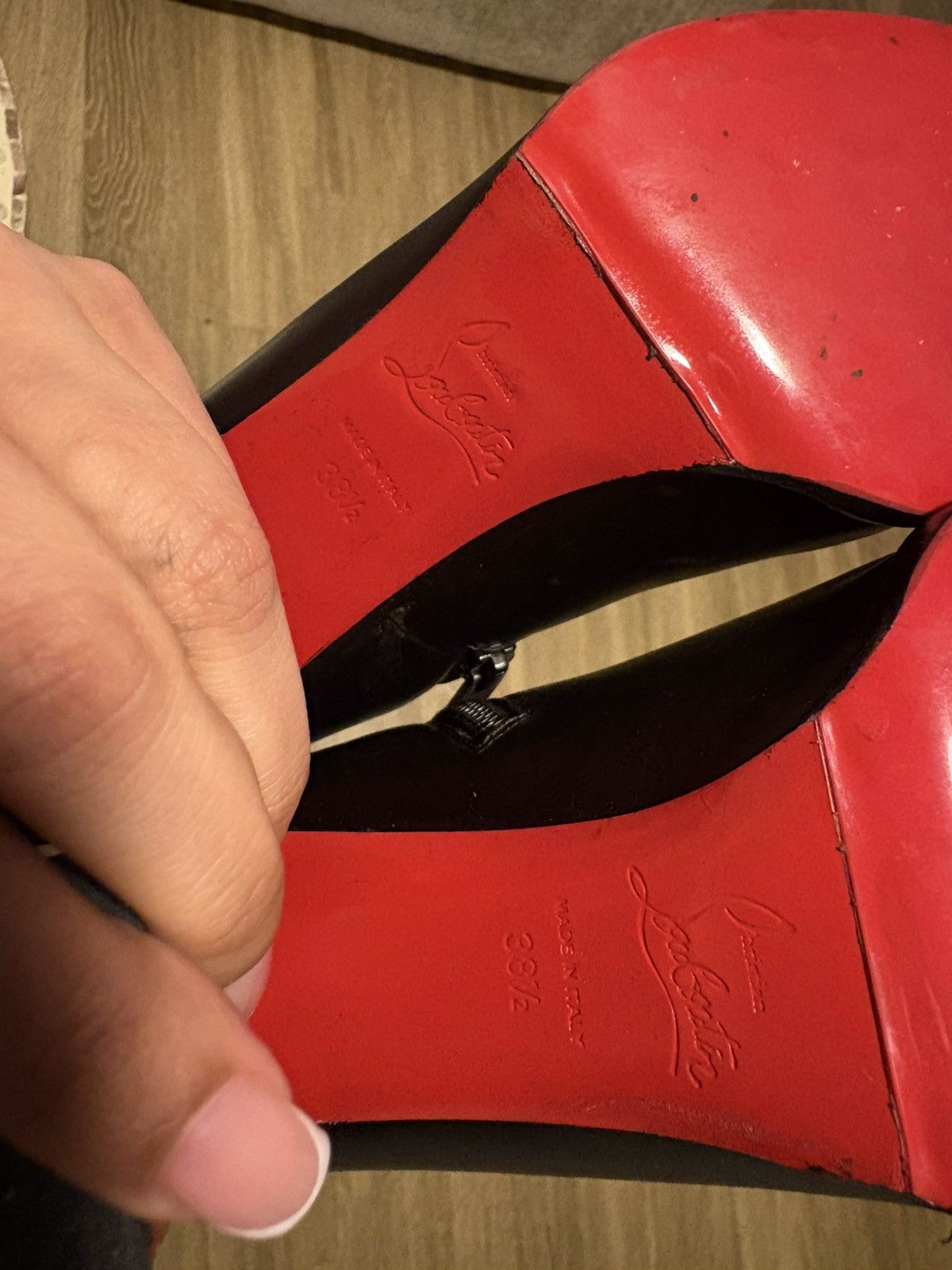 Christian Louboutin Christian Louboutin Booties Size US 8.5 / IT 38.5 - 7 Thumbnail