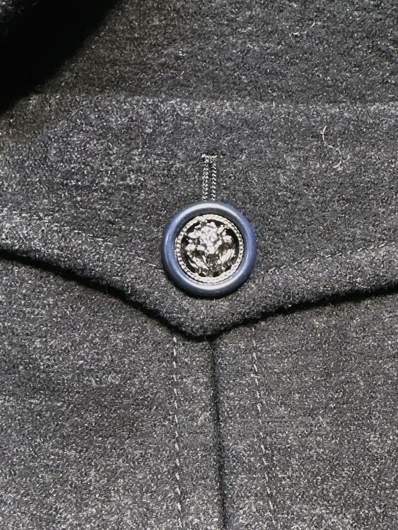 Chanel Chanel 13A Edinburgh black long-sleeved four-pocket coat Size XS / US 0-2 / IT 36-38 - 3 Thumbnail