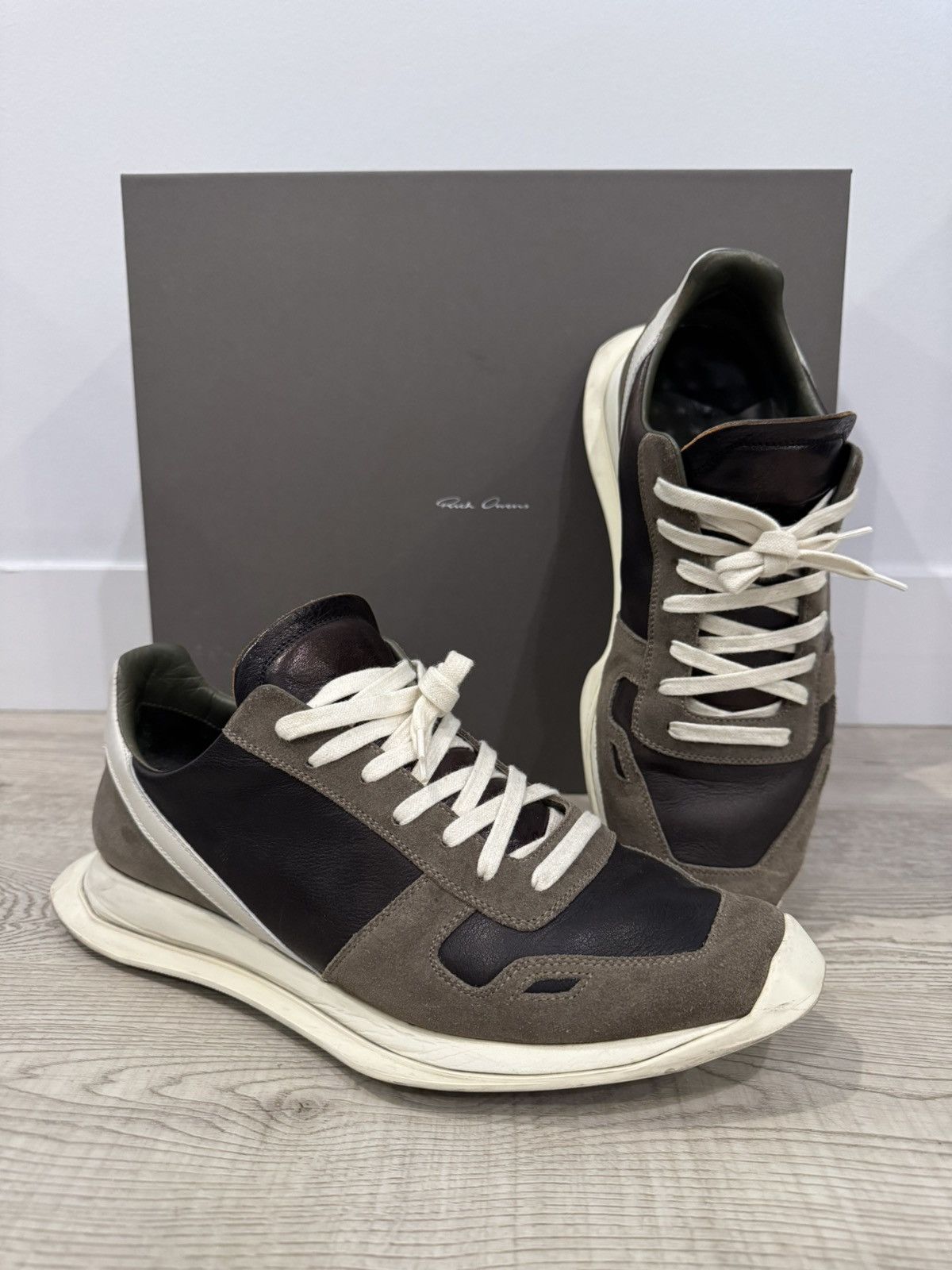 Rick Owens Rick Owens Vintage Runner Lace-Up in Black/Dust