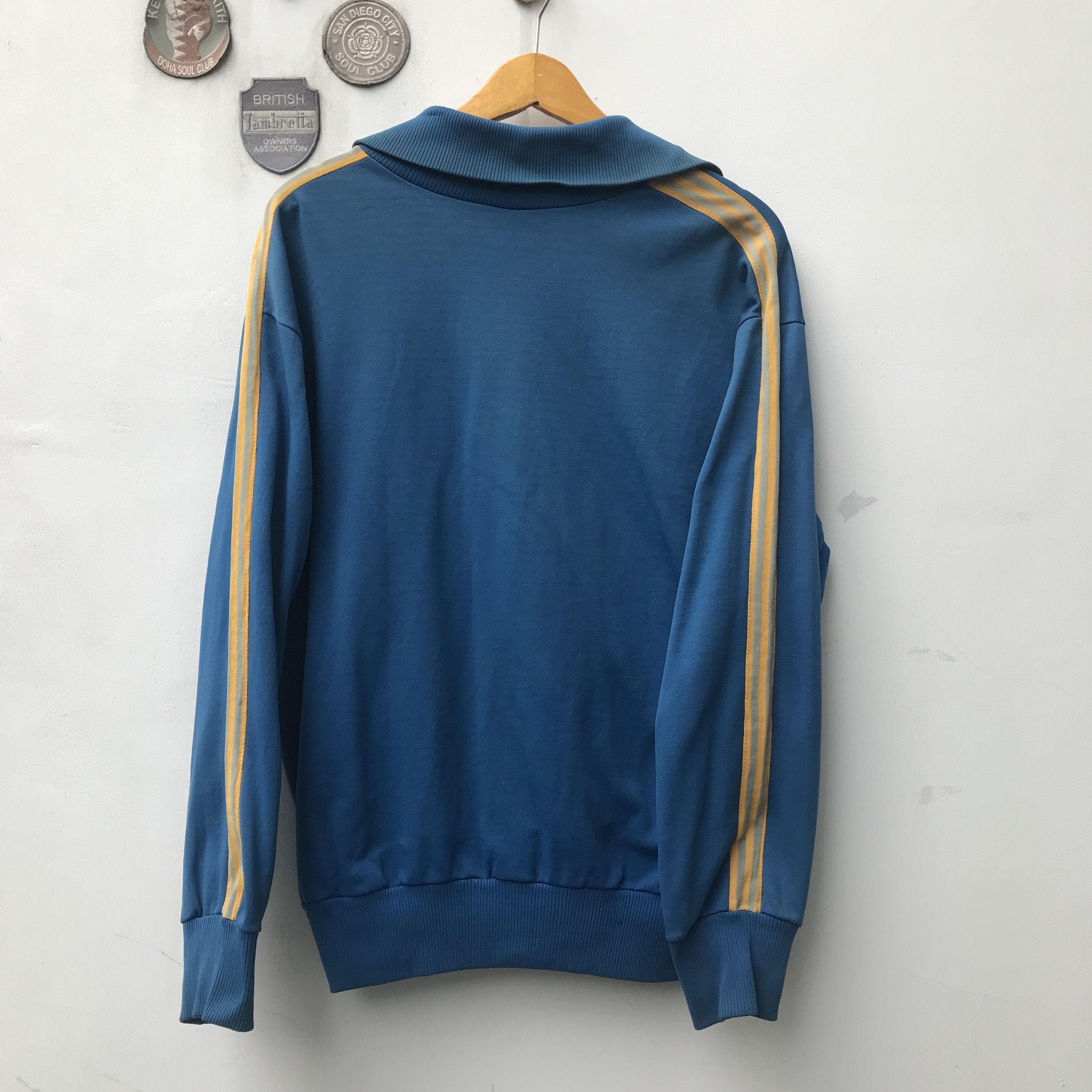 Adidas Vintage adidas Classic peacock Blue Tracktop jacket Size M Size US M / EU 48-50 / 2 - 2 Thumbnail