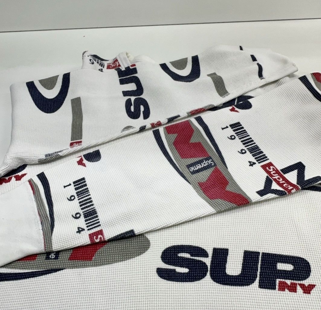 Supreme Supreme FW18 NY Waffle Thermal White Size US M / EU 48-50 / 2 - 5 Thumbnail