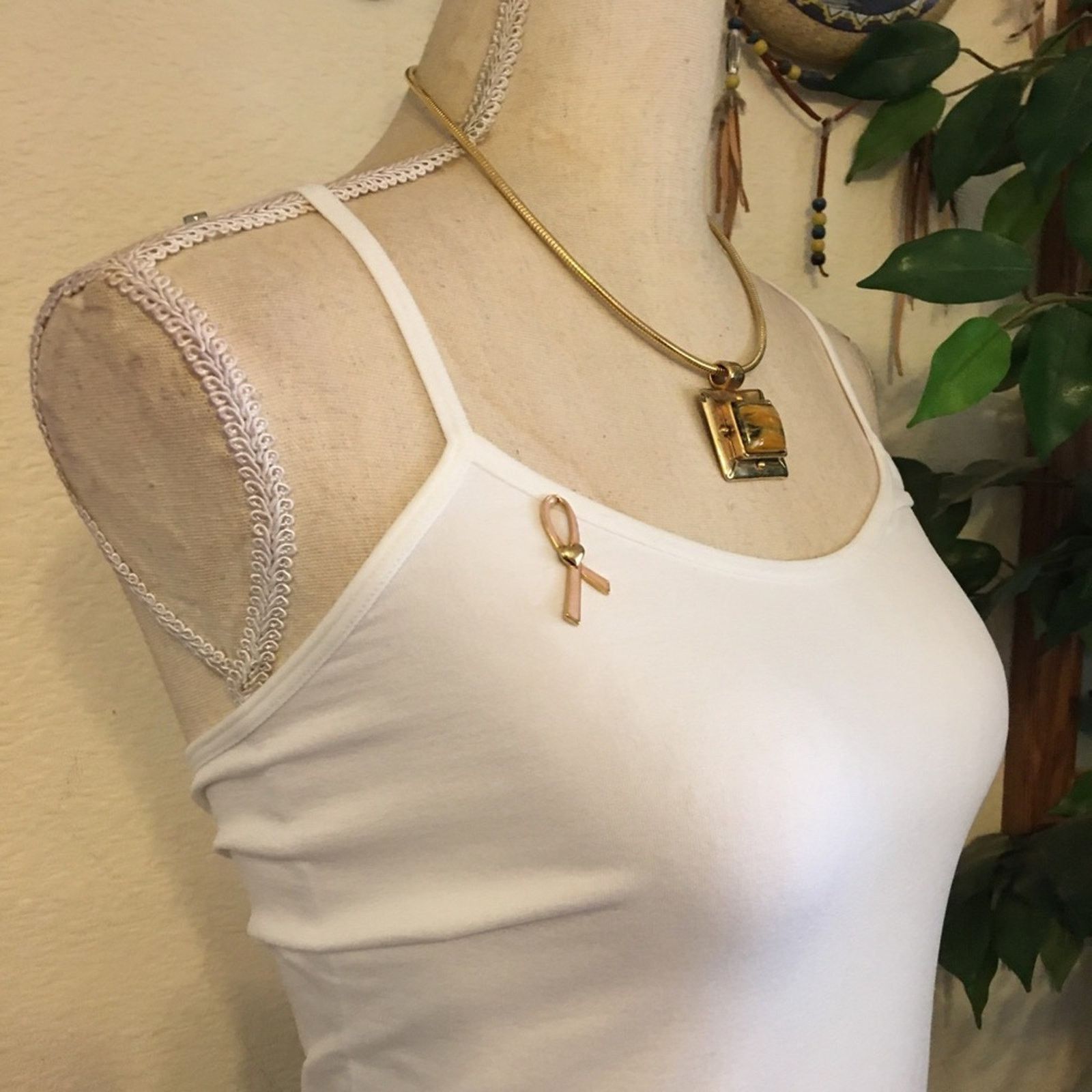 Vintage Vintage Avon breast cancer ribbon w/heart pin Size ONE SIZE - 5 Thumbnail