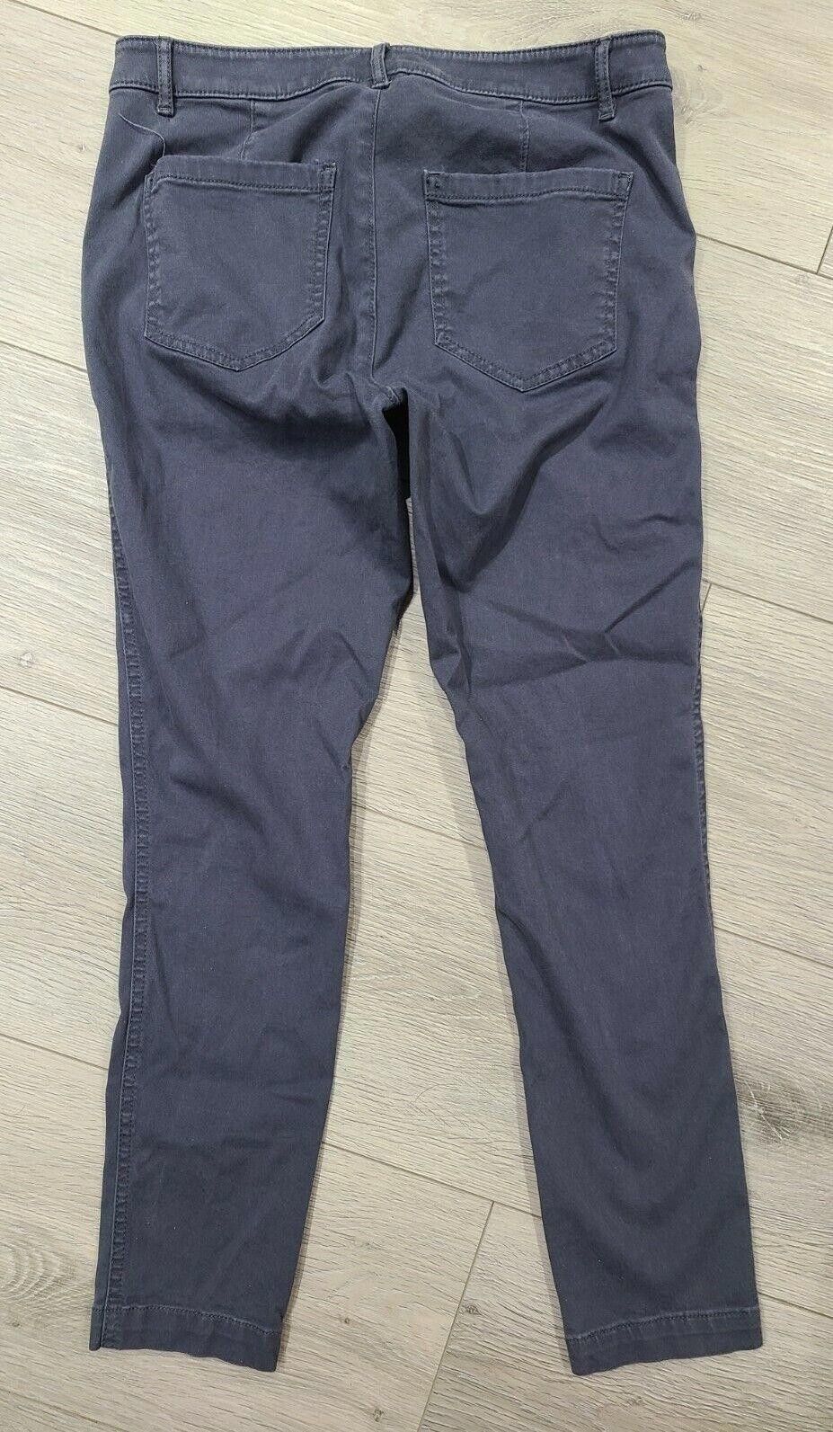 Designer Ann Taylor Loft Pants Size 4 Grey Skinny dress pants career Size 27" / US 4 / IT 40 - 2 Thumbnail