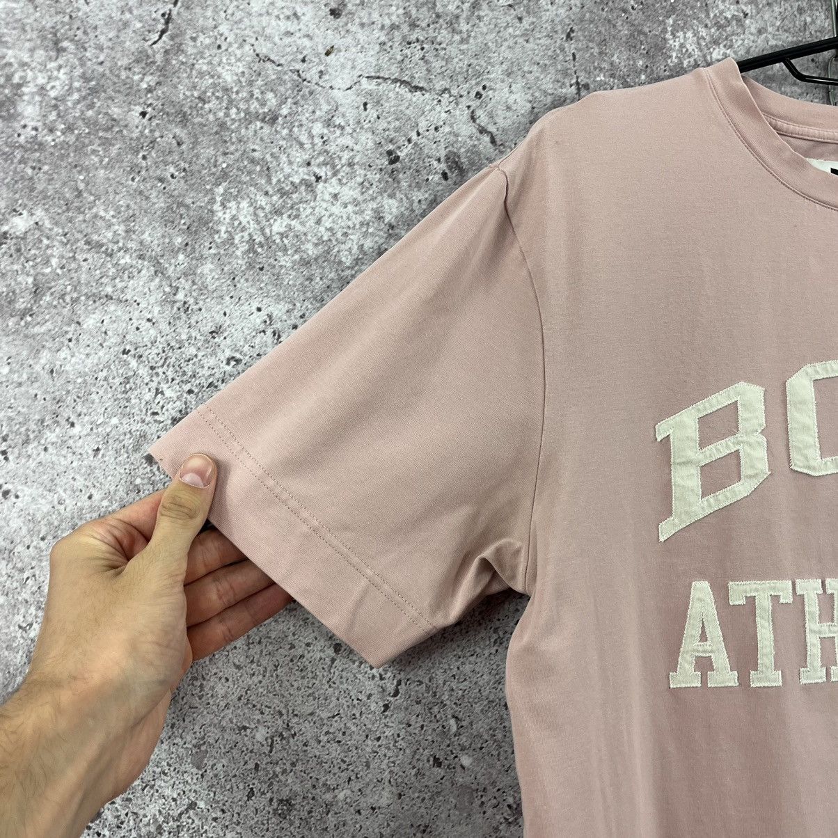Hugo Boss Hugo Boss x Russel Athletic T-Shirt Big Logo Pink Size M Size US M / EU 48-50 / 2 - 6 Thumbnail