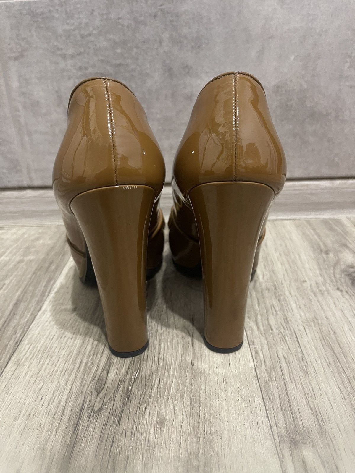 Prada PRADA CALZATURE DONNA PATENT LEATHER HEELS CAMELLO SIZE 39 Size US 9 / IT 39 - 3 Thumbnail
