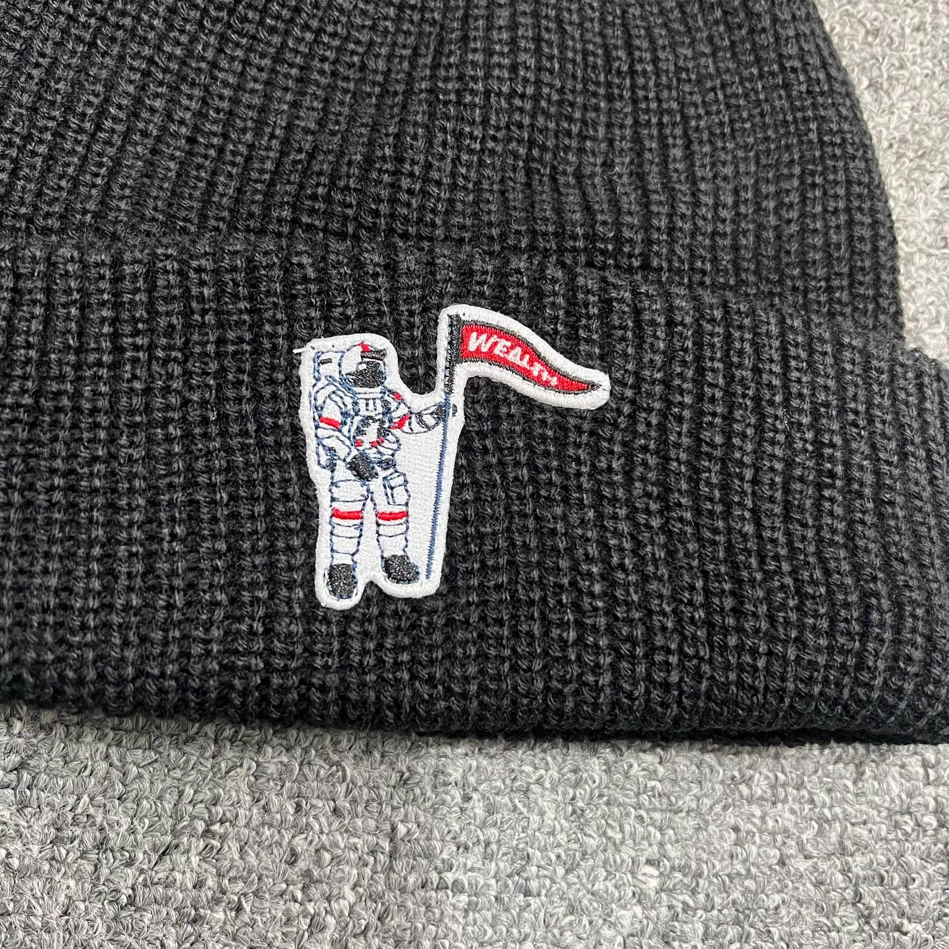 Billionaire Boys Club BBC EU Astronaut Embroidered Knit Beanie Q7 Size ONE SIZE - 9 Thumbnail