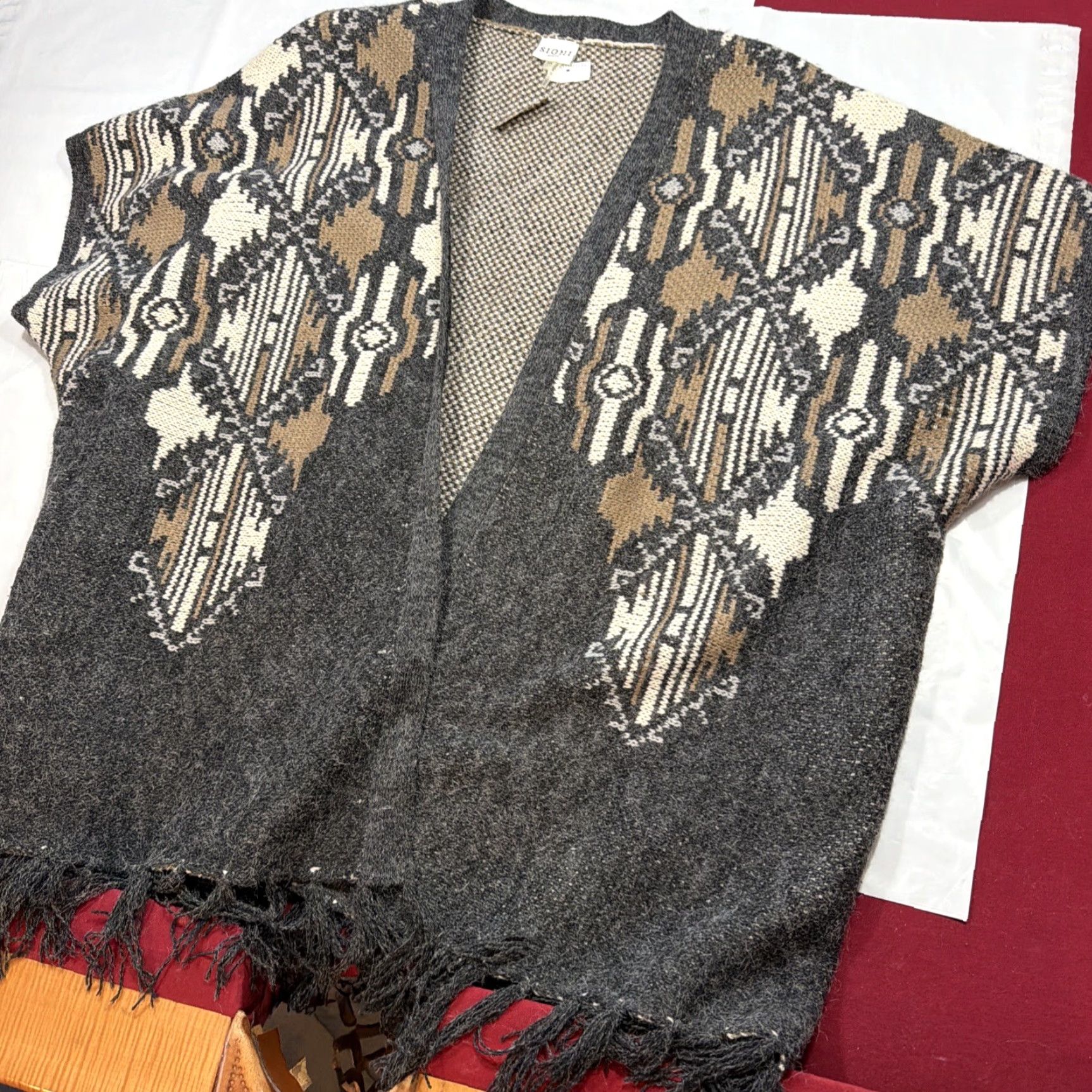 Vintage Sioni Cardigan Geometric Fuzzy Knit Open Front Fringe Slouchy 3XL Gray Tan White Womens Sweater Bohemian Artsy Tribal Open Cardigan Size XXL / US 16-18 / IT 52-54 - 7 Thumbnail