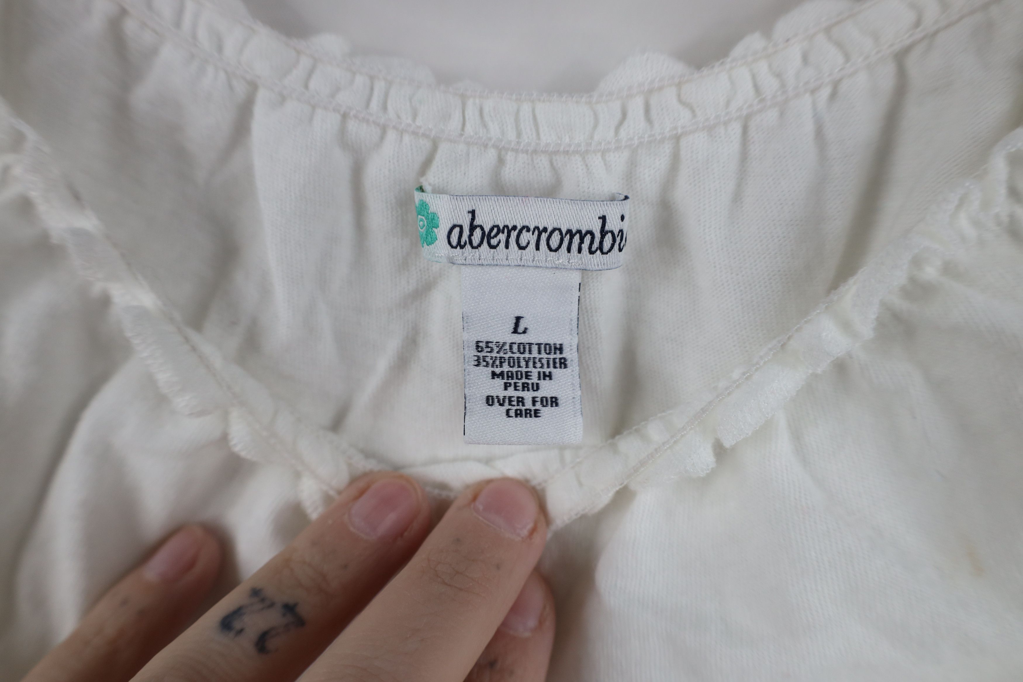 Abercrombie & Fitch Vintage 90s Y2K Abercrombie & Fitch Sheer Knit T-Shirt Size L / US 10 / IT 46 - 6 Thumbnail