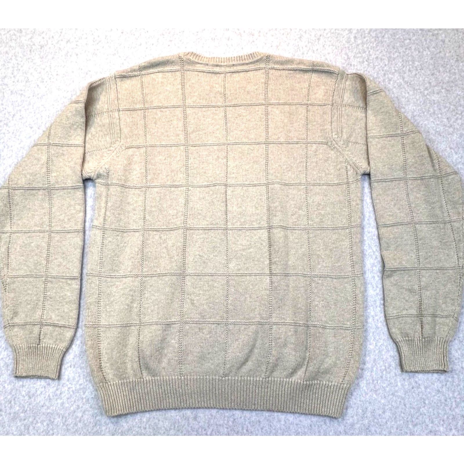 Izod VINTAGE IZOD BeIge Cotton Grid Knit Sweater Mens Medium Cre w Neck Cable Knit 90s Pullover logo Embroidered Size US M / EU 48-50 / 2 - 6 Thumbnail